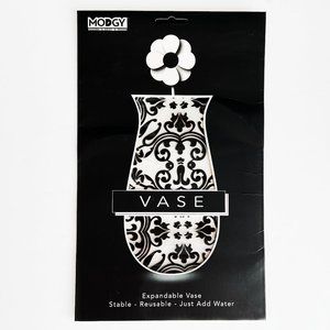 New Modgy Decor Flower Vase ChiChi Black BPA Free Plastic Expandable 6 x 10